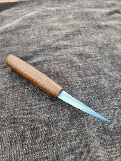 "Valkyrie" 85mm Traditional Sloyd - American Walnut