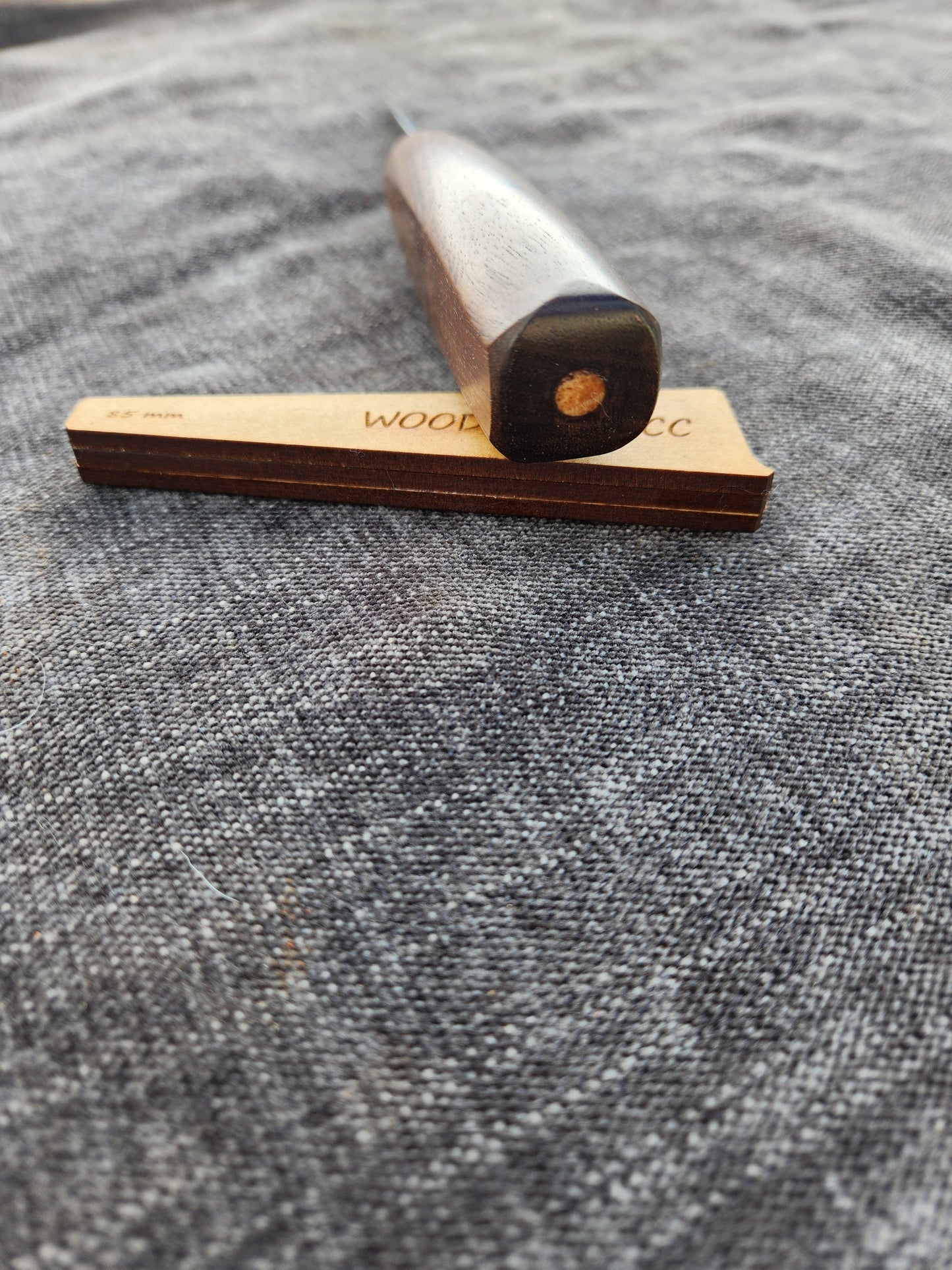 "Valkyrie" 85mm Traditional Sloyd - American Walnut