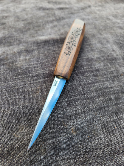 "Valkyrie" 85mm Traditional Sloyd - American Walnut - Floral Design