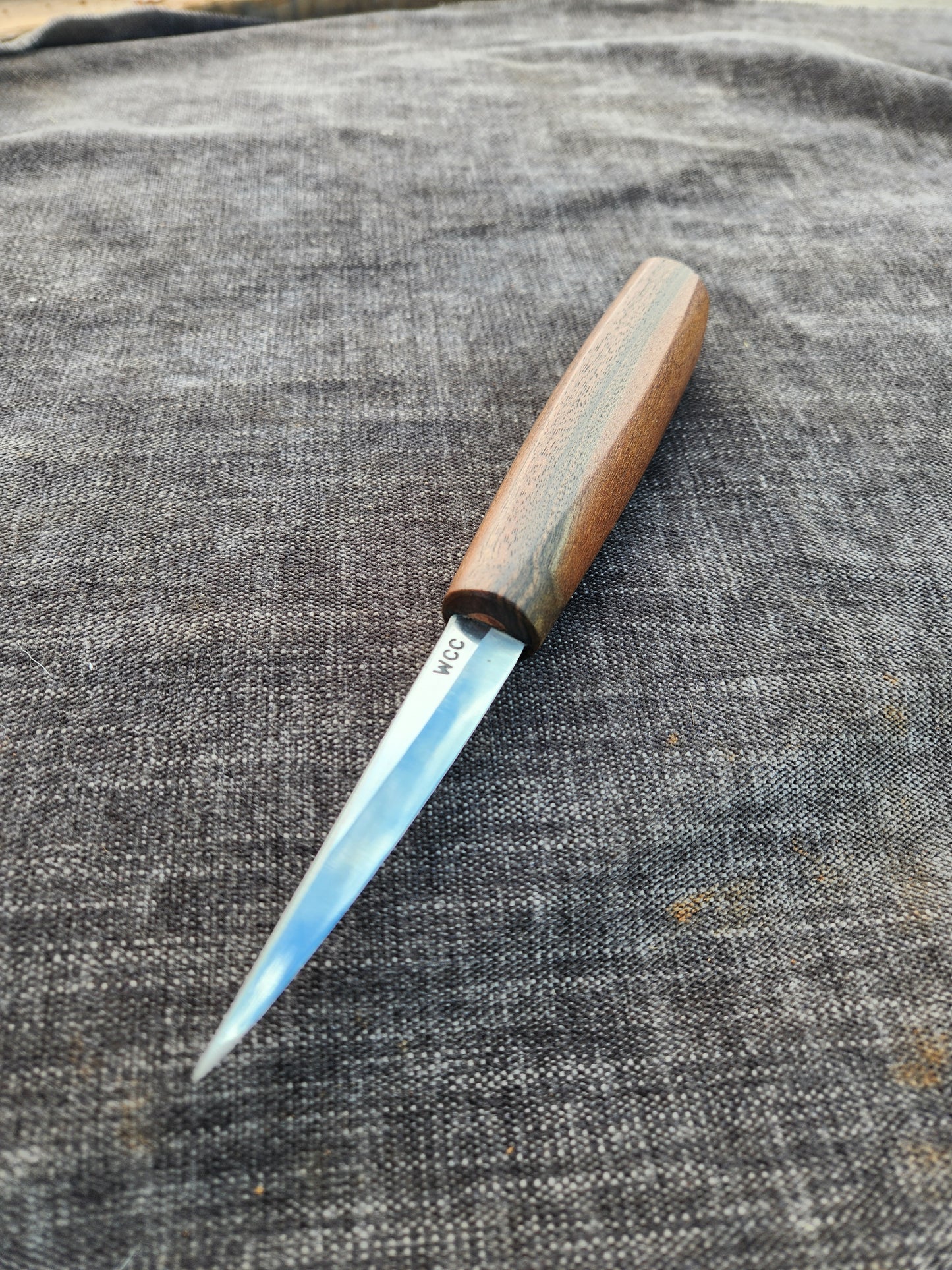 "Valkyrie" 85mm Traditional Sloyd - Turkish Walnut