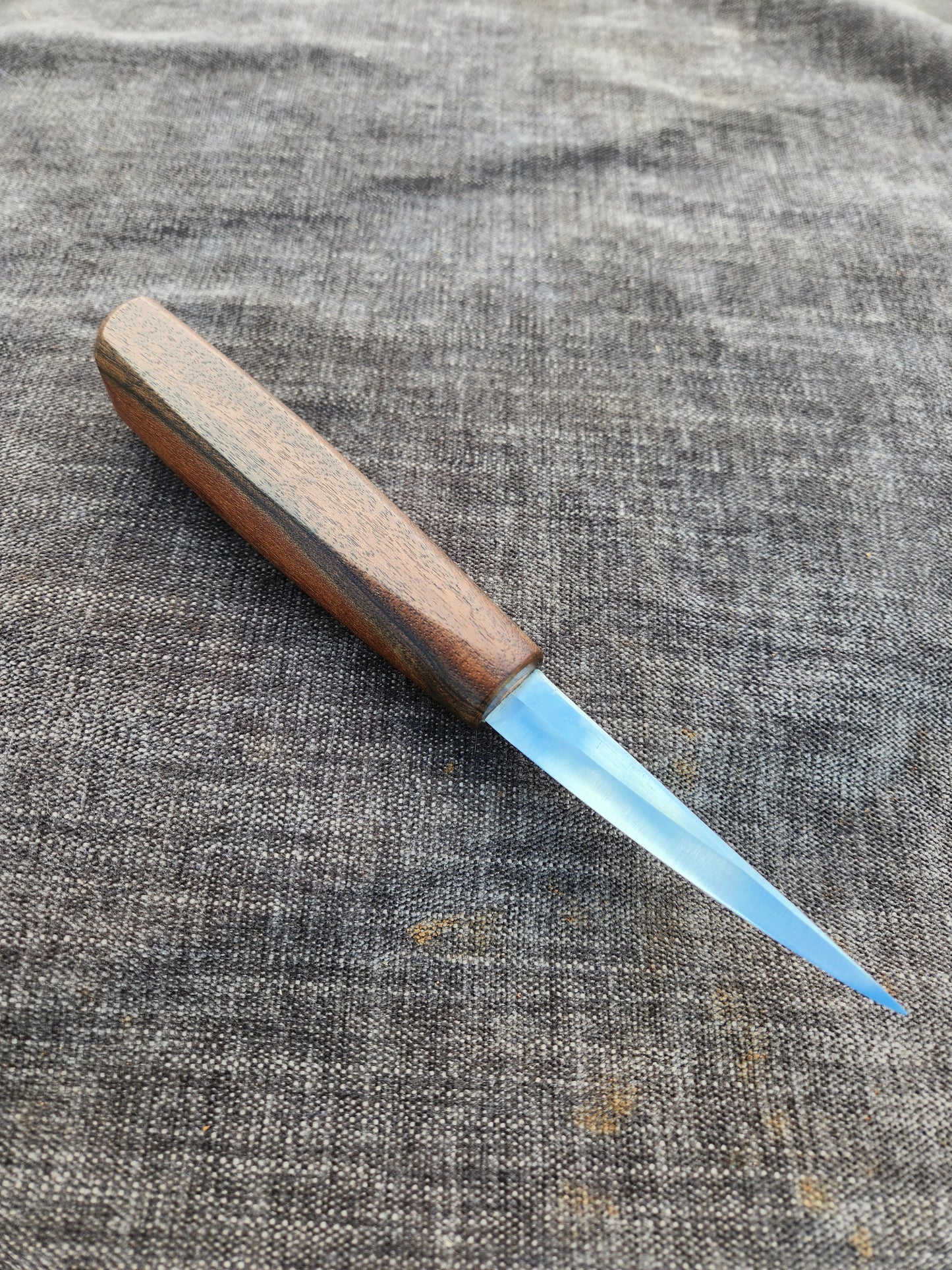 "Valkyrie" 85mm Traditional Sloyd - Turkish Walnut